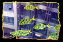 Durch die Scheiben des riesigen Aquariums erkennt man Zimmer des Hotels... Beeindruckend.   (click to make big)