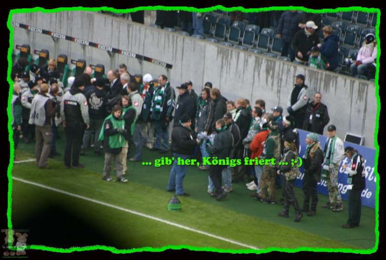 Fanclubehrung...