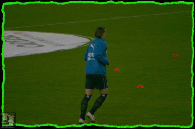 van Buyten...