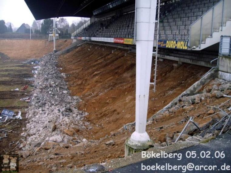 Auch der Tribne...