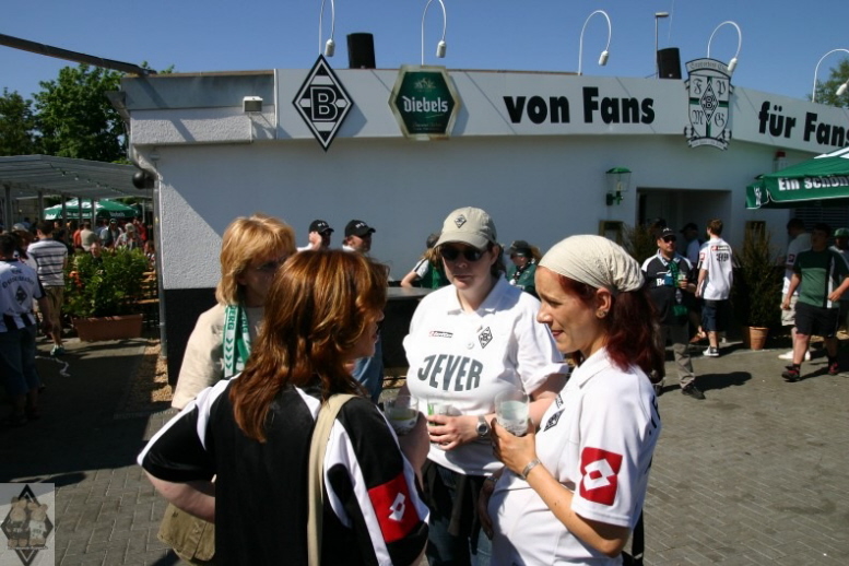 Weibertratsch